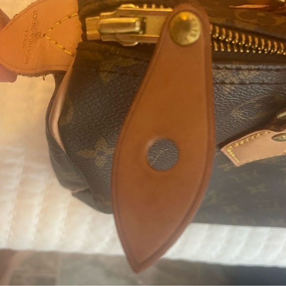 Louis Vuitton Speedy 30. EUC. Original box, dust bag, lock and keys incl… - Picture 9 of 16